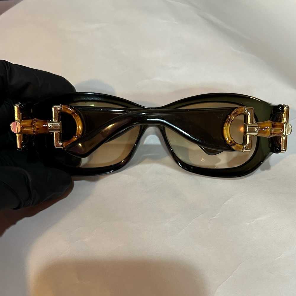 Gucci sunglasses bamboo accent